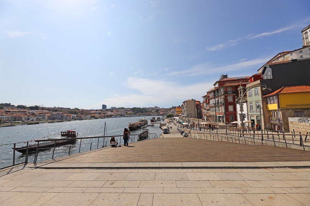 Flh Boavista Wooden Duplexes Porto Luaran gambar