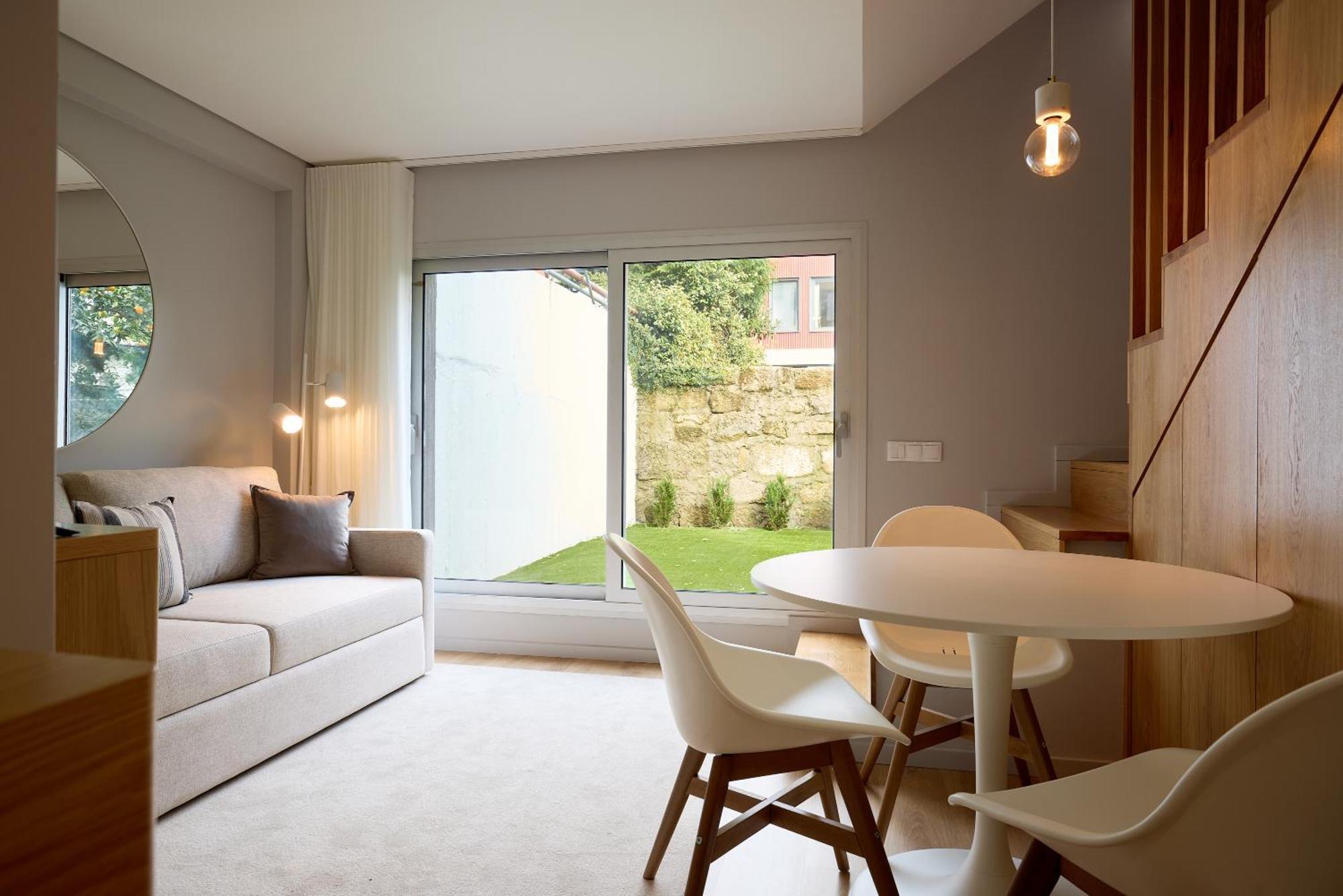 Flh Boavista Wooden Duplexes Porto Luaran gambar